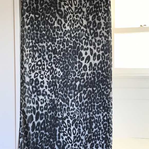 Leopard Print Scarf Wrap Shawl Oversized New Black Gray Woman Within - Picture 4 of 13